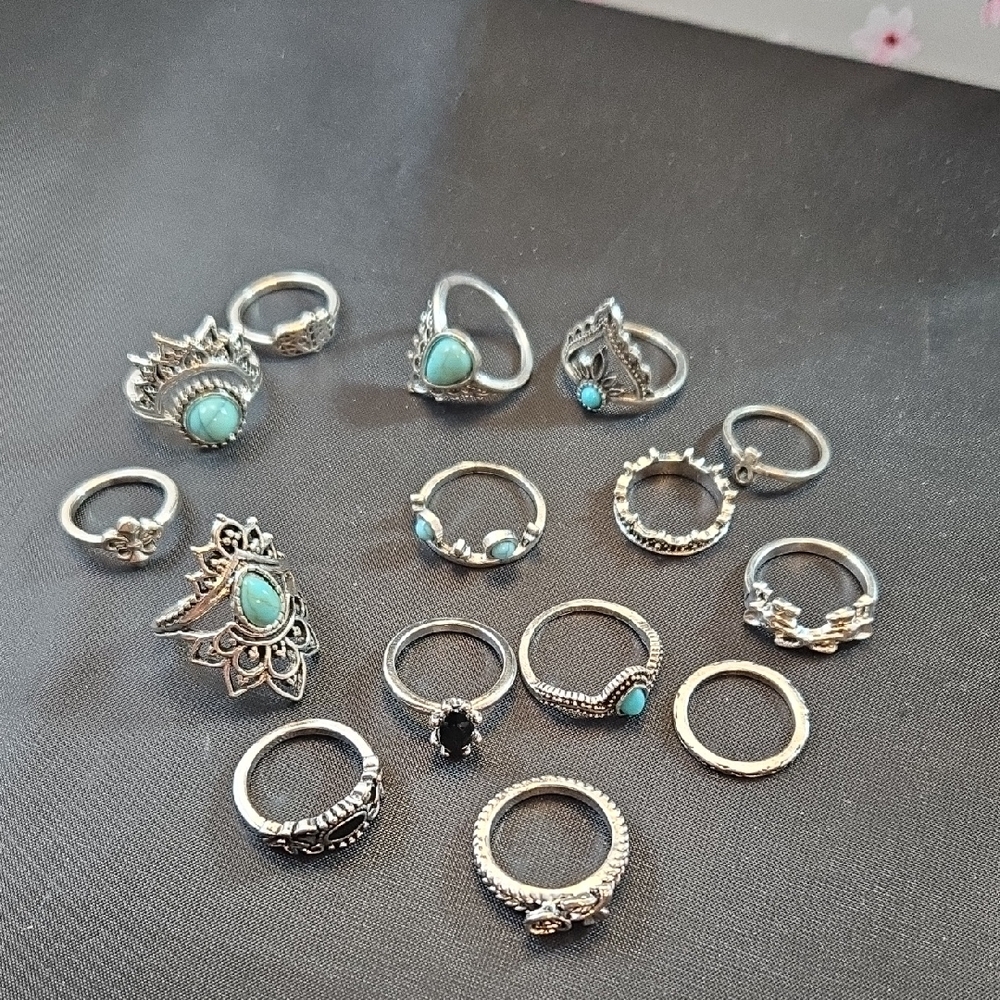 Lot of 15 Silver Tone and Faux Turquoise Rings
